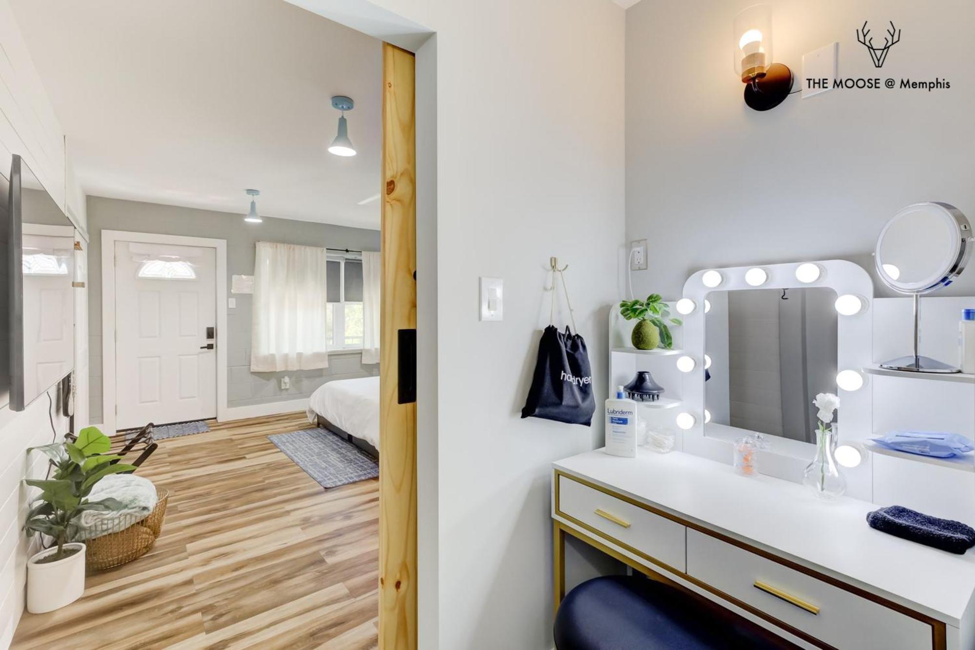 Apartament The Moose #11 - Luxe Modern Loft With King Bed, Free Parking & Wi-Fi Memphis Zewnętrze zdjęcie